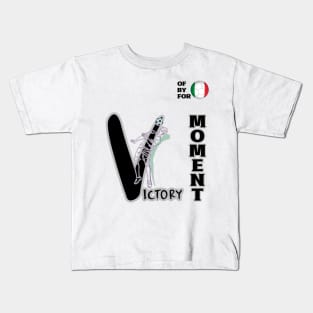 Dynamic Italy Football Player Pose V2-4 Kids T-Shirt